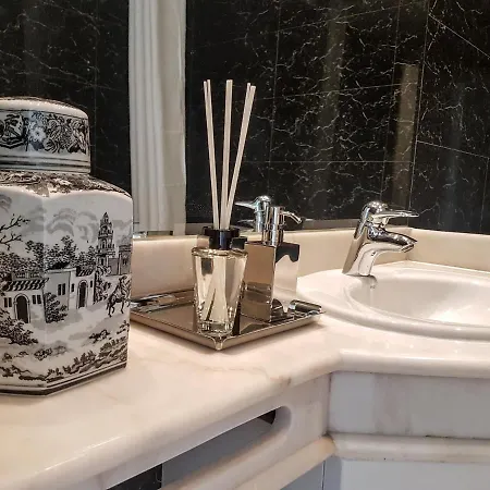 Modern Gulbenkian アパート リスボン