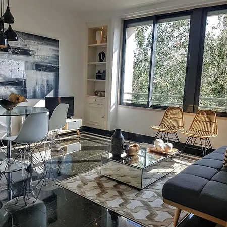 Modern Gulbenkian Appartement Lissabon